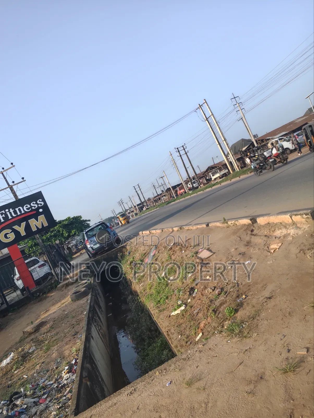 Family Deed Buga in Ikorodu Garage