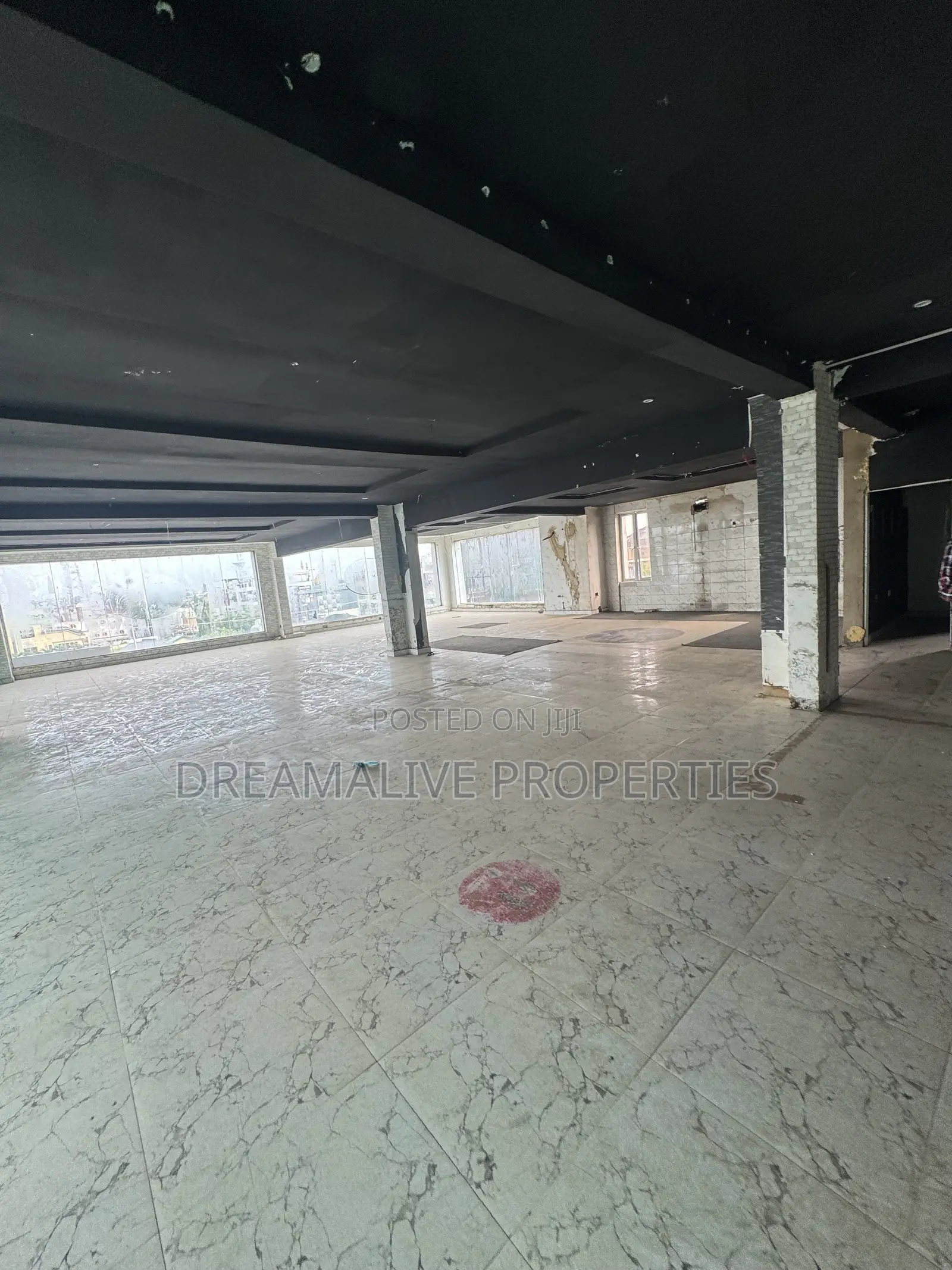 Massive Office Space in Wuse 2