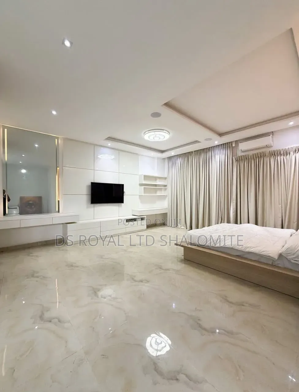 4bdrm Apartment in Banana Island for sale in Banana Island
