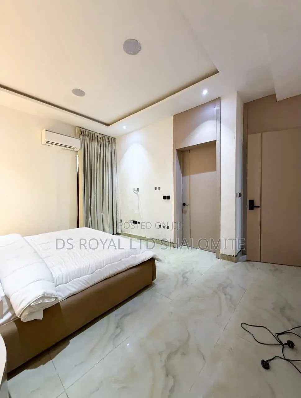 4bdrm Apartment in Banana Island for sale in Banana Island