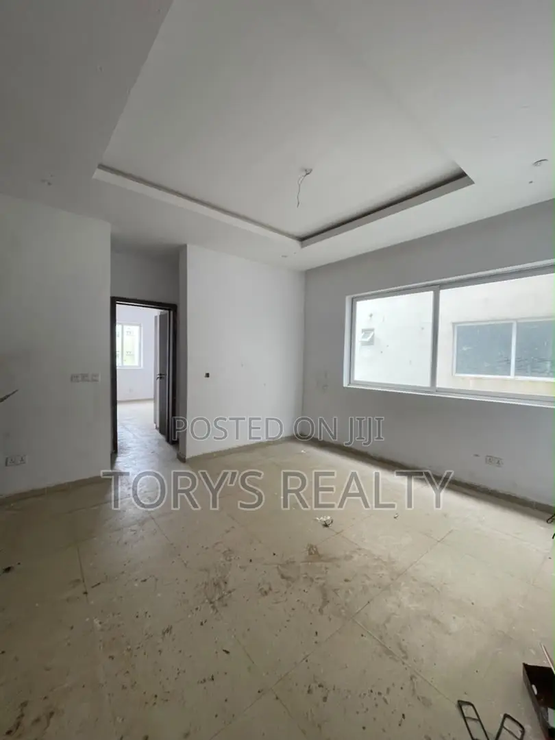 2bdrm Apartment in Ikate for sale in Ikate