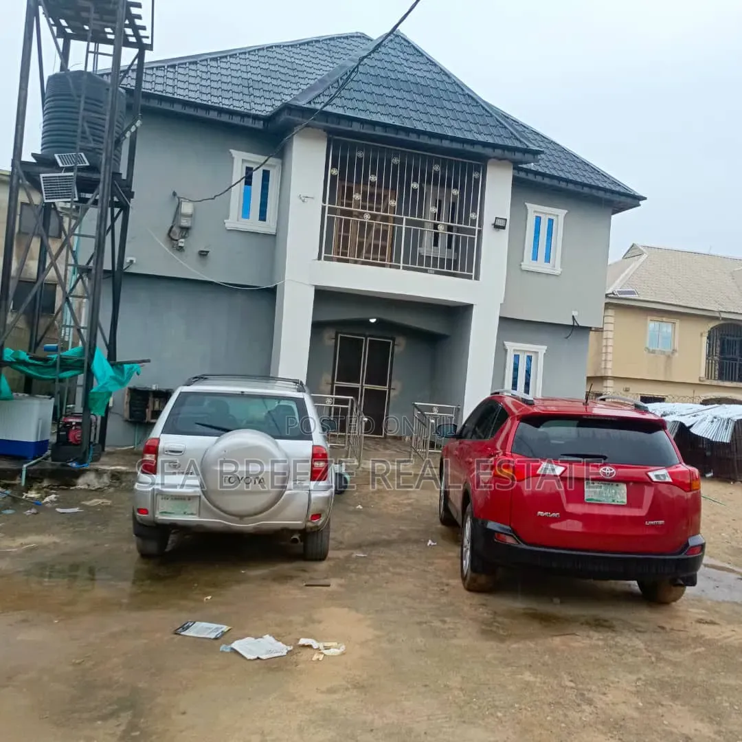 5bdrm Duplex in Peace Value Estate for sale in Bucknor