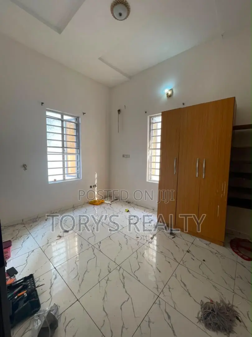 1bdrm Apartment in Lekki Phase 2 for rent in Lekki Phase 2