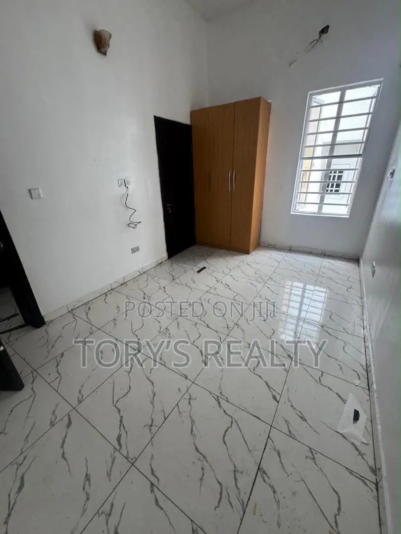 1bdrm Apartment in Lekki Phase 2 for rent in Lekki Phase 2