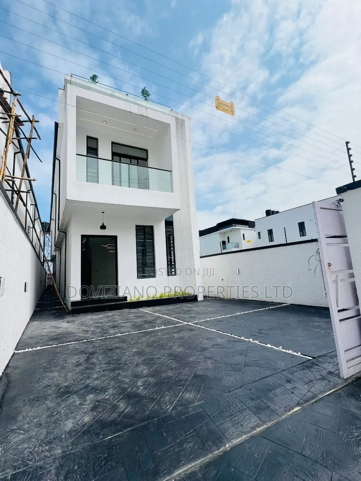 5bdrm Duplex in Abraham Adesanya Estate for sale in Abraham Adesanya Estate