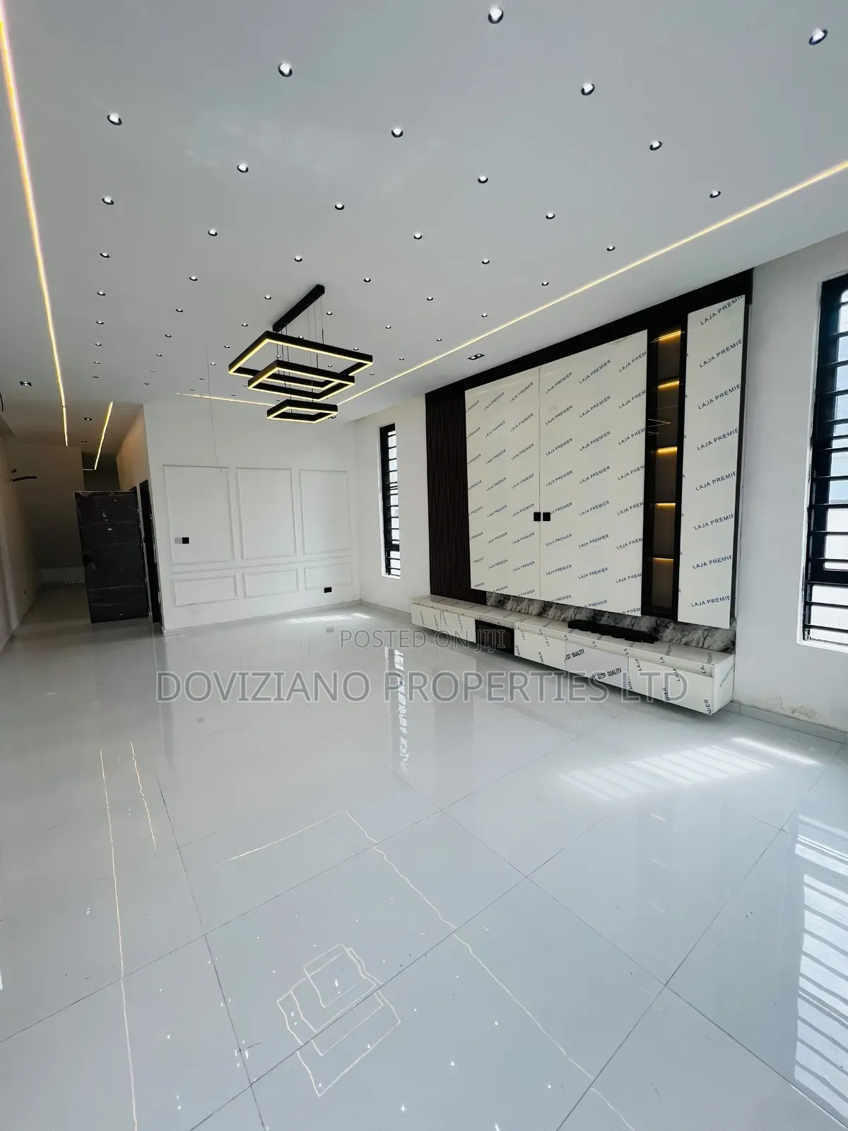 5bdrm Duplex in Abraham Adesanya Estate for sale in Abraham Adesanya Estate