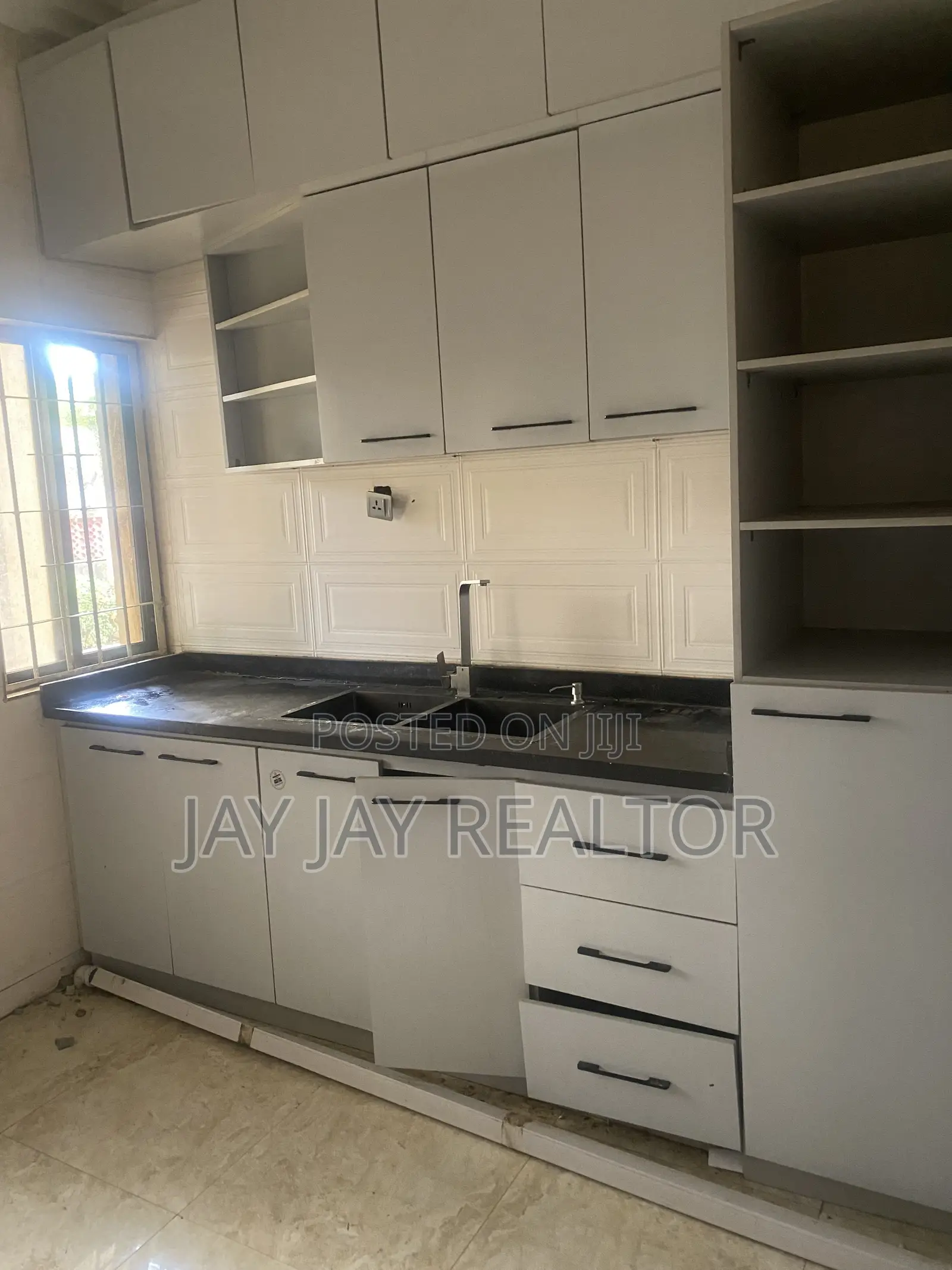 3bdrm Bungalow in Durumi, Area 1 for rent in Area 1