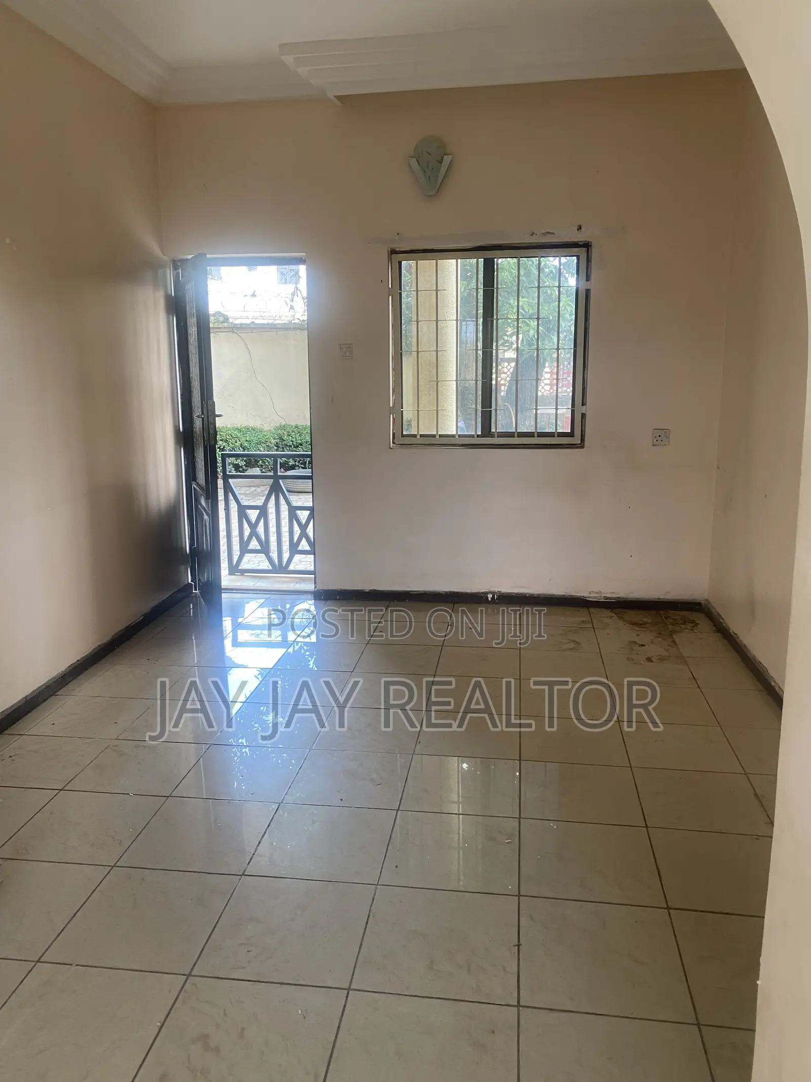 3bdrm Bungalow in Durumi, Area 1 for rent in Area 1