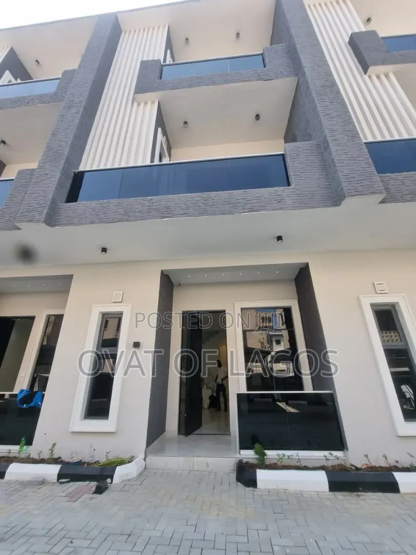 4bdrm Duplex in Oniru, Victoria Island for sale in Victoria Island