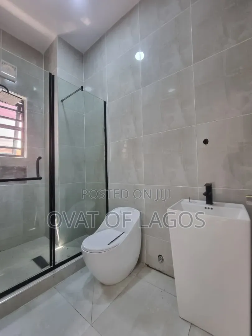 4bdrm Duplex in Oniru, Victoria Island for sale in Victoria Island