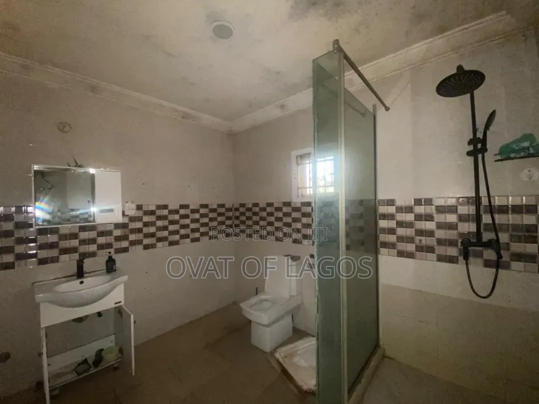 3bdrm Apartment in Chevron for rent in Chevron