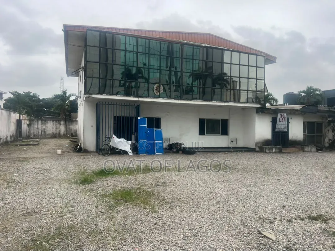 5bdrm Duplex in Vi, Victoria Island for rent in Victoria Island