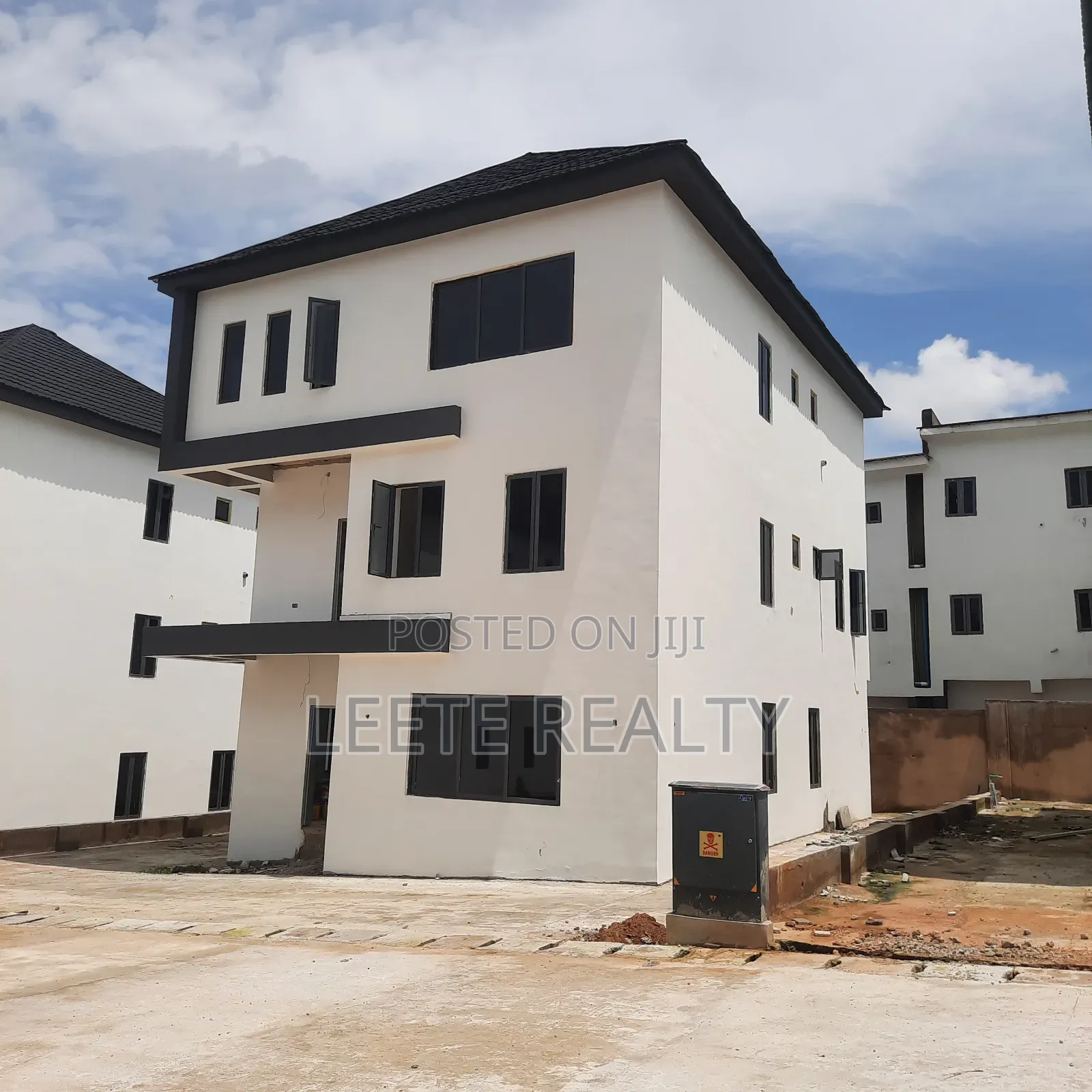 4bdrm Duplex in Katampe Extension for sale in Katampe Extension