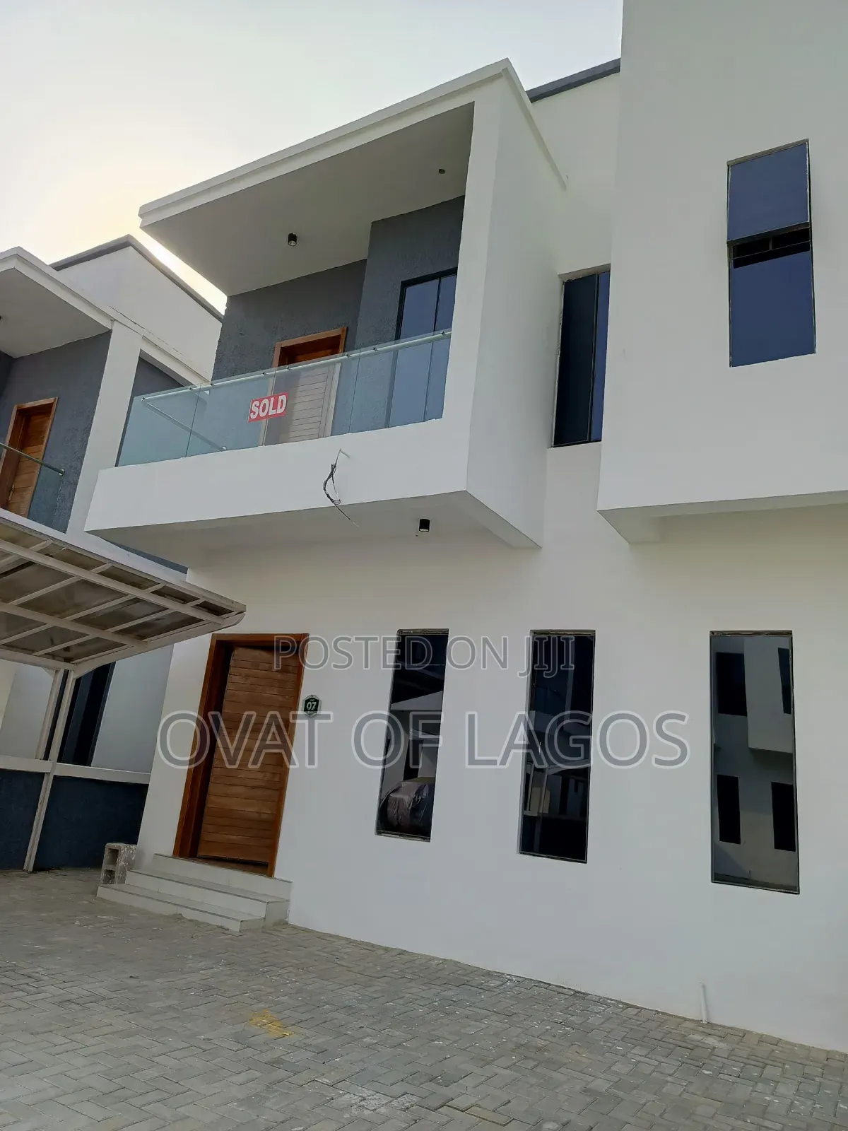 Furnished 4bdrm Duplex in Harris Drive, VGC / Ajah for sale in VGC / Ajah