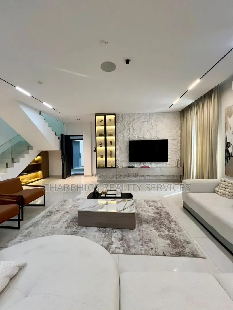 4bdrm Duplex in $900, 000, Old Ikoyi for sale in Old Ikoyi