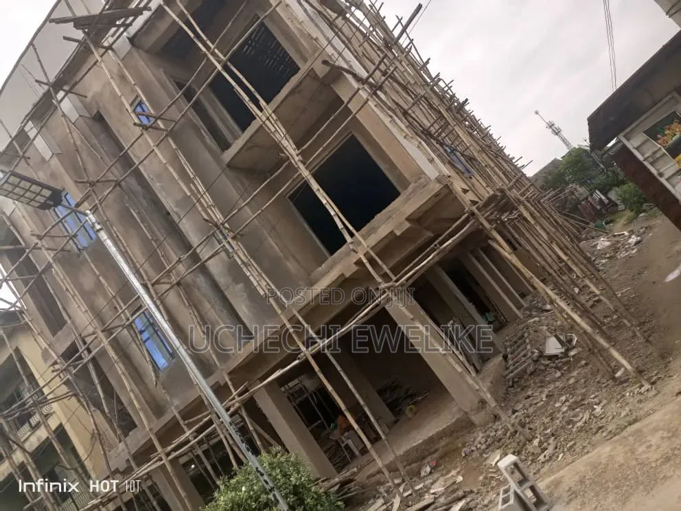 1bdrm Apartment in Onike for sale in Onike
