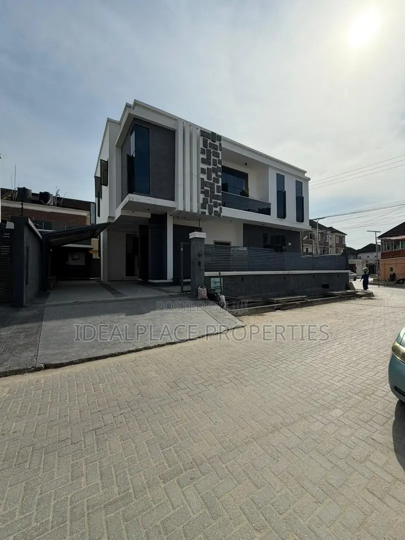 5bdrm Duplex in Osapa london for sale in Osapa london
