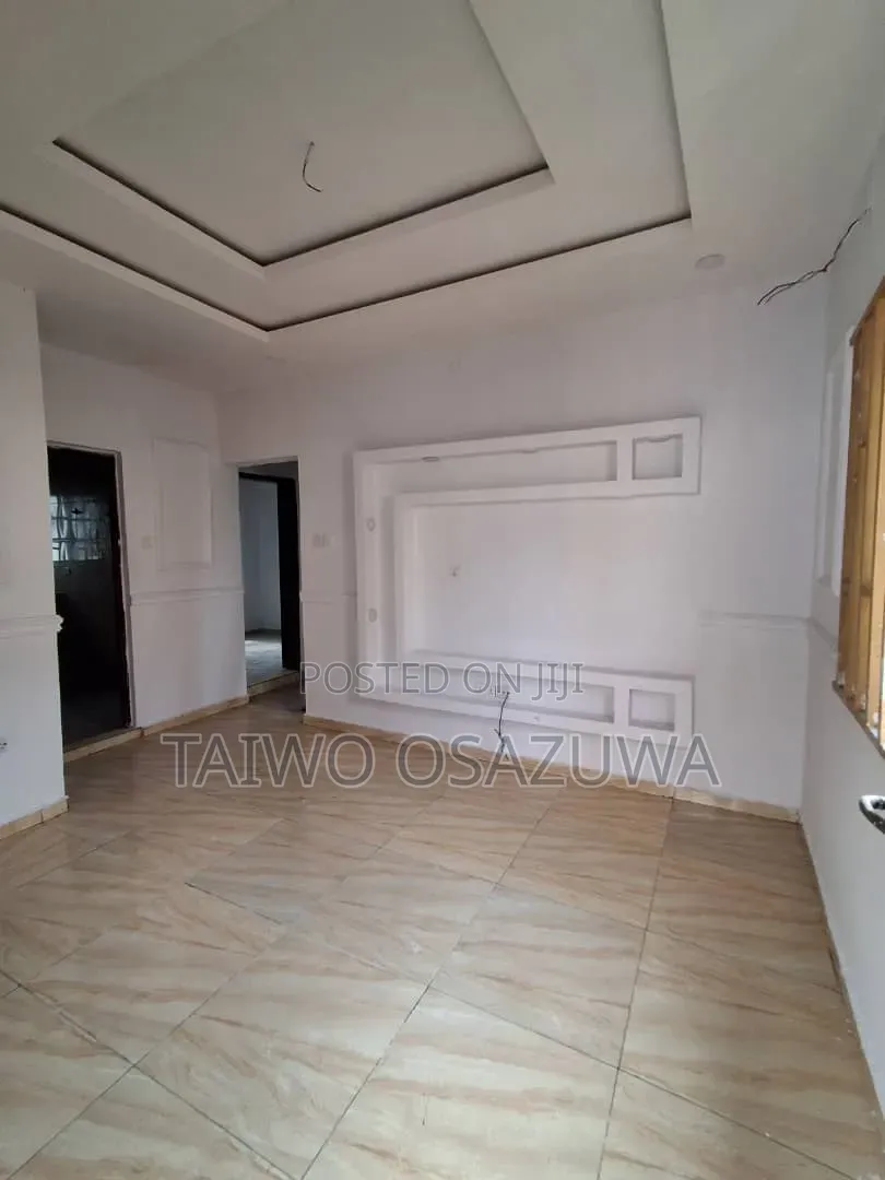 2bdrm Block of Flats in Badora for rent in Ado / Ajah