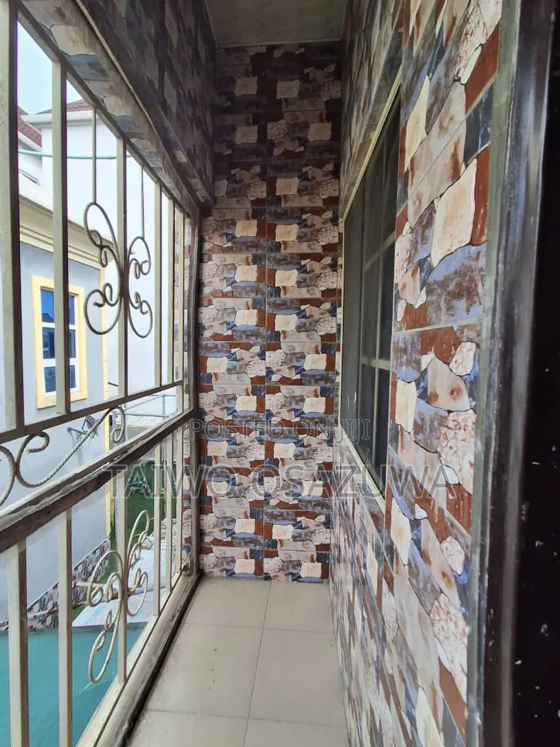 2bdrm Block of Flats in Badora for rent in Ado / Ajah