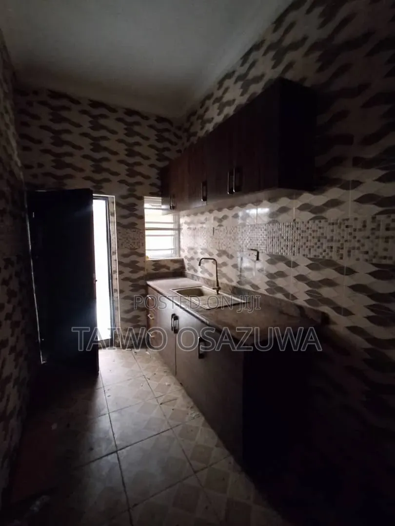 Mini Flat in Badora for rent in Ado / Ajah