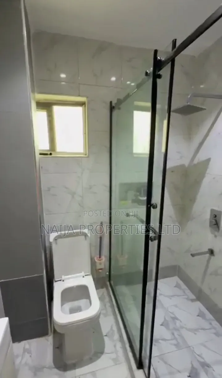 2bdrm Apartment in Prime Water Garden, Lekki Phase 1 for sale in Lekki Phase 1