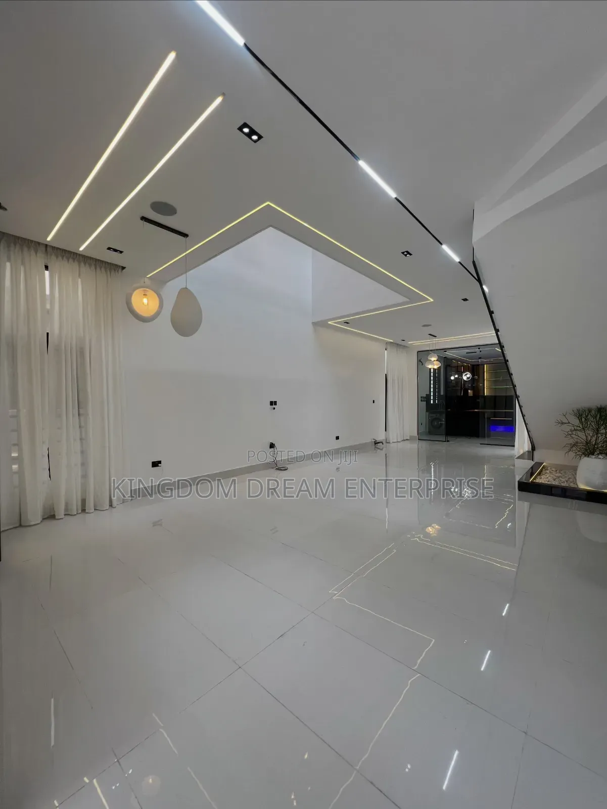 5bdrm Duplex in Orchid Lekki for sale in Lekki Expressway