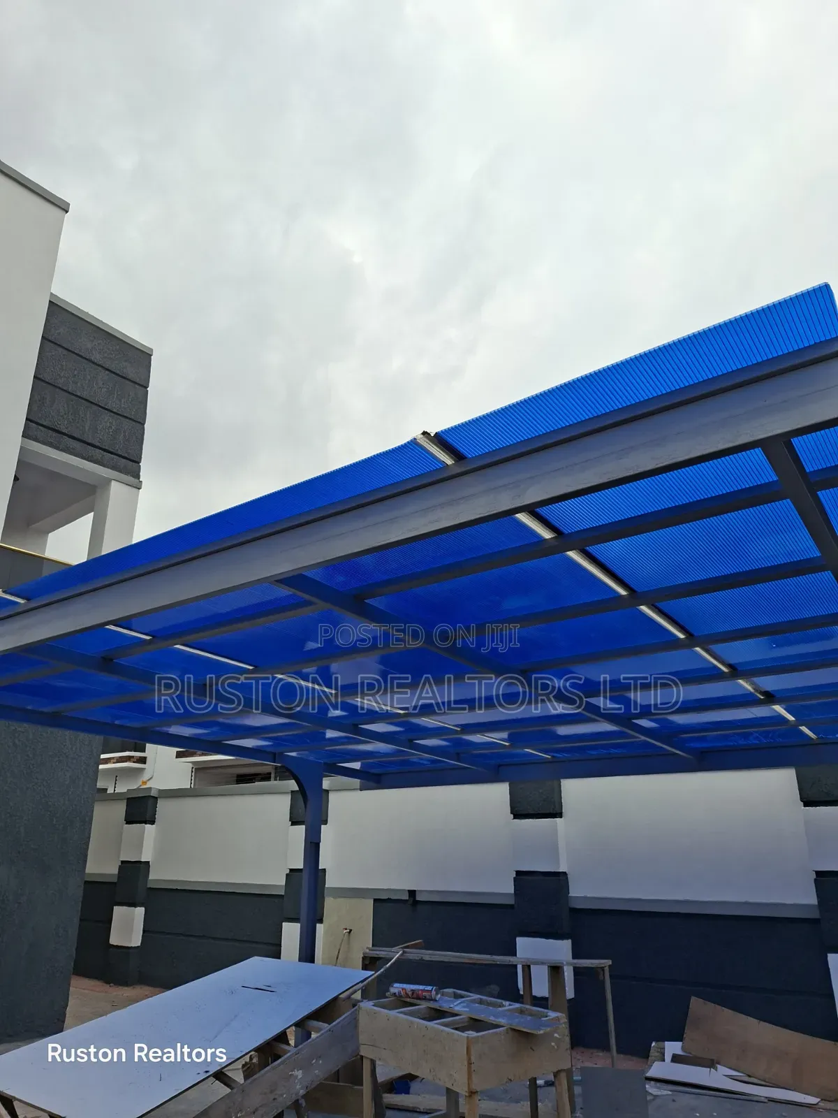 5bdrm Duplex in Akobo for sale in Akobo