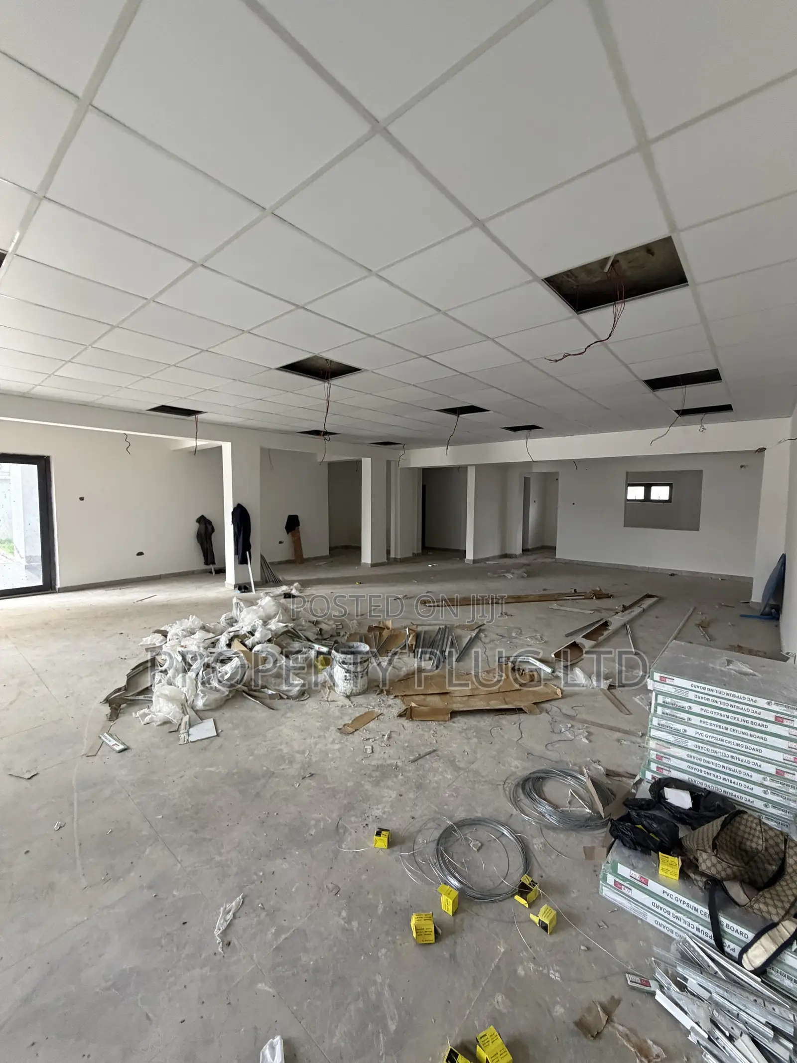 Massive Office Space for Rent in Mabushi