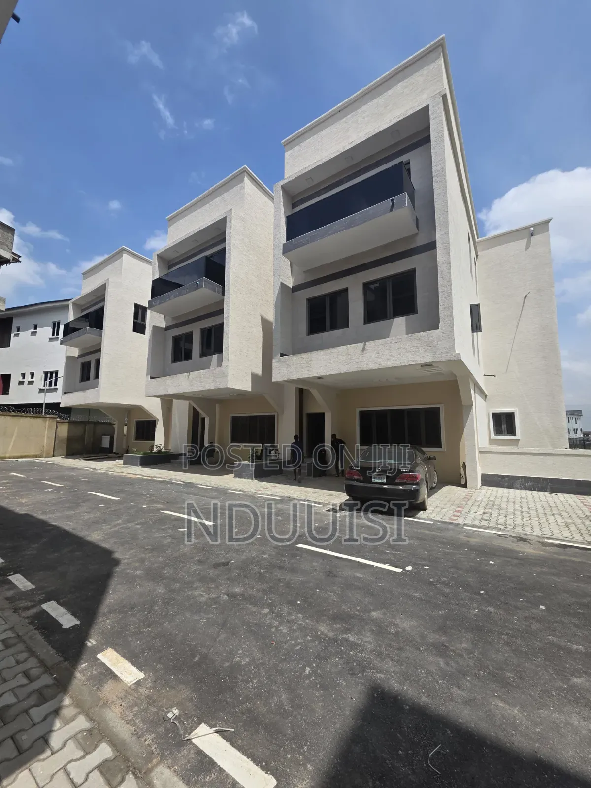 4bdrm Townhouse/Terrace in Guzape District for sale in Guzape District