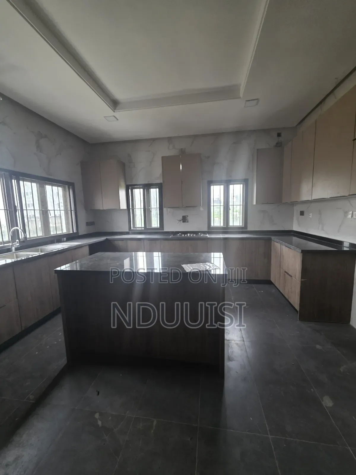 4bdrm Townhouse/Terrace in Guzape District for sale in Guzape District