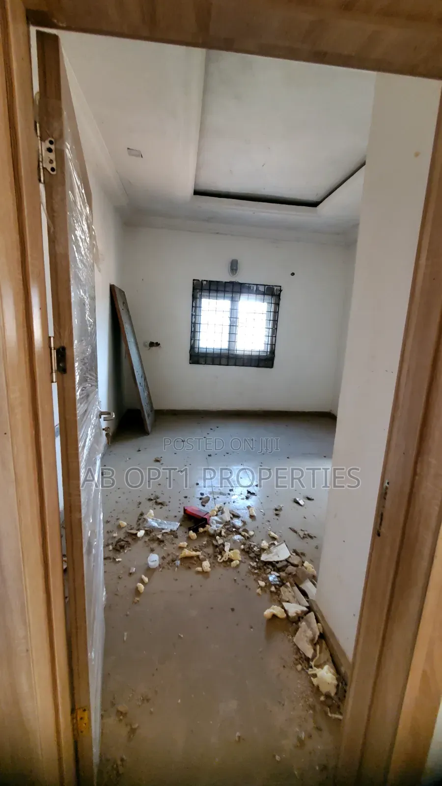 3bdrm Bungalow in Sapele Road, Benin City for sale in Benin City