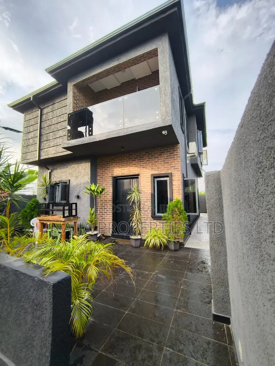 3bdrm Duplex in Eko-Akete, Abijo for sale in Abijo