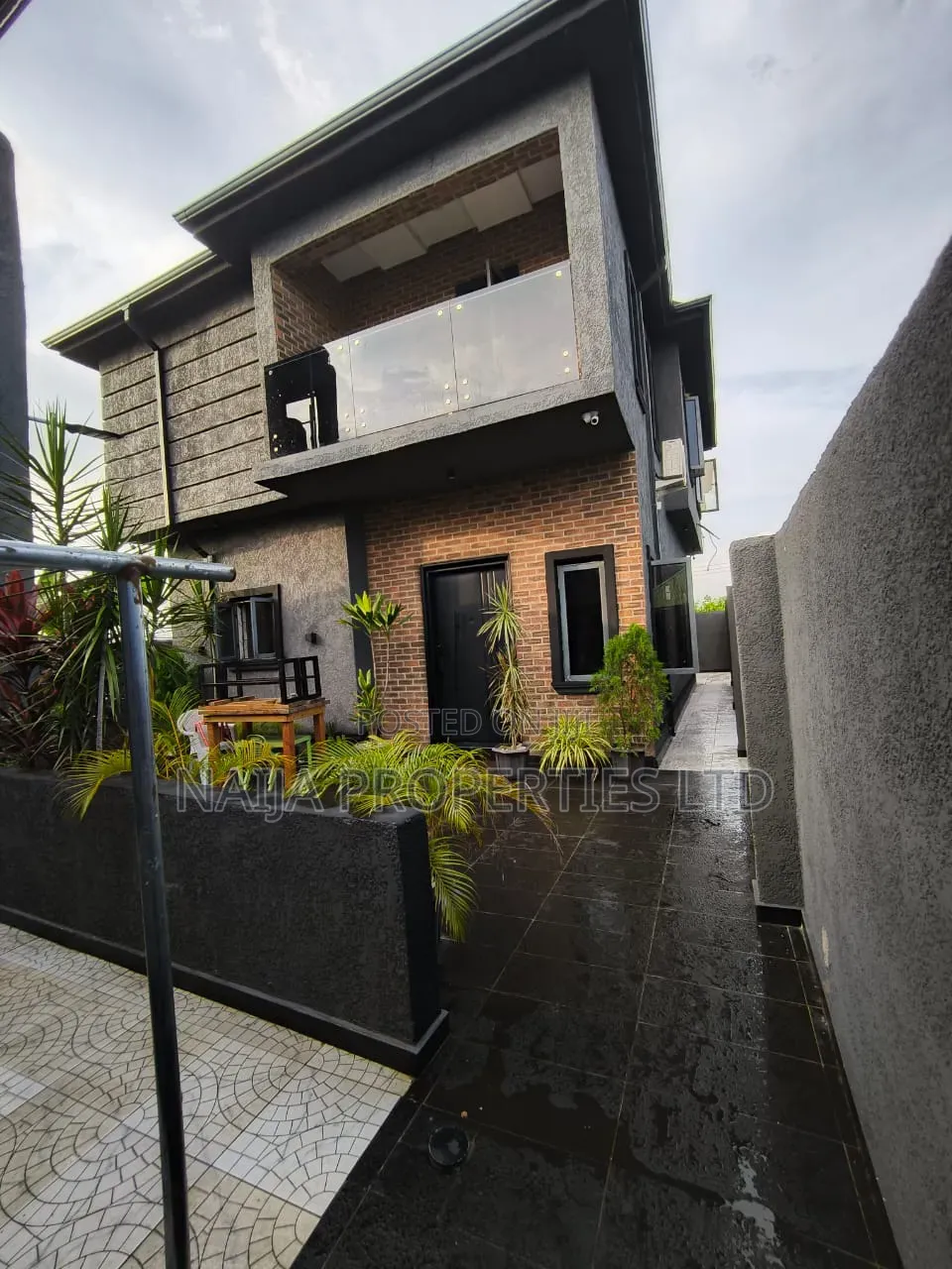 3bdrm Duplex in Eko-Akete, Abijo for sale in Abijo