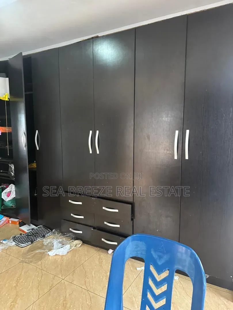 4bdrm Duplex in Greenland Estate, Mende for sale in Mende