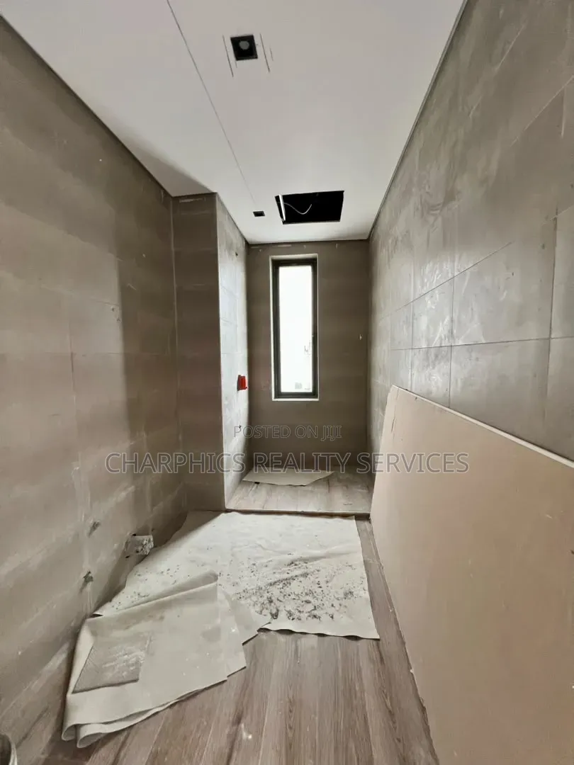 2bdrm Apartment in Victoria Island Extension for sale in Victoria Island Extension