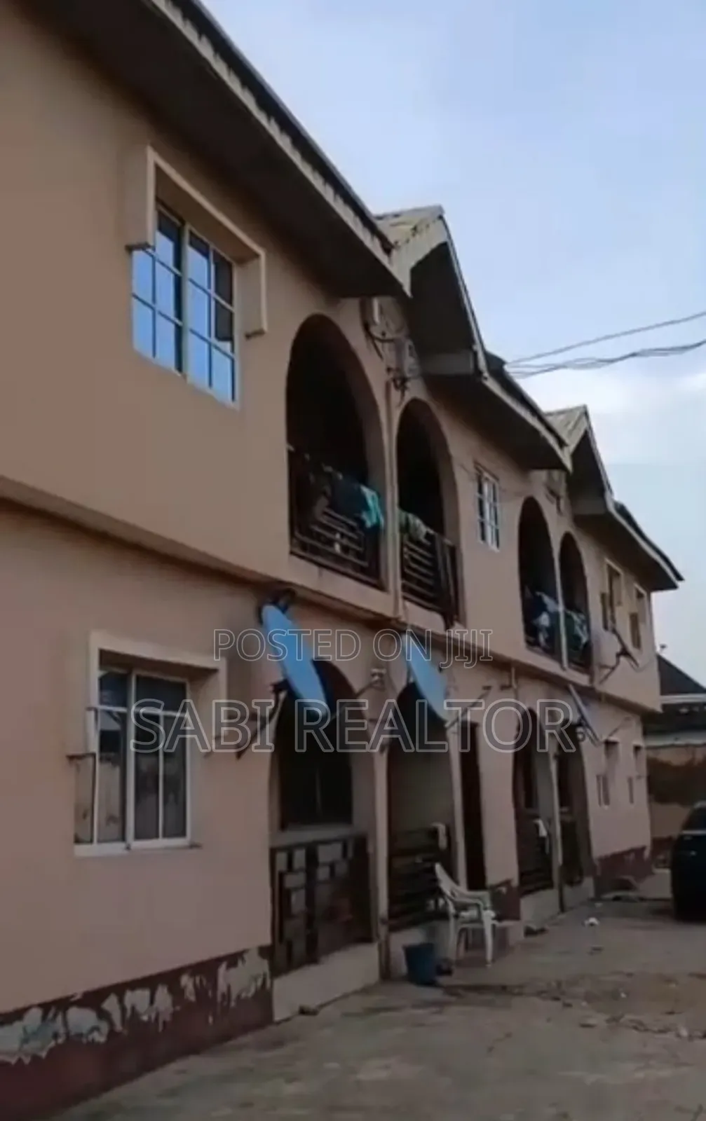 Furnished 3bdrm Block of Flats in Alakuko for sale in Alakuko