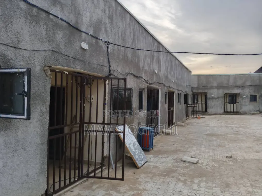 Furnished 1bdrm Room & Parlour in Lape Estate Road for rent in Karu