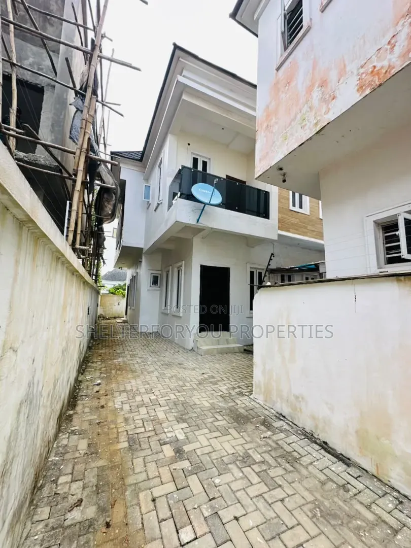 4bdrm Duplex in Lekki Expressway for rent in Lekki Expressway