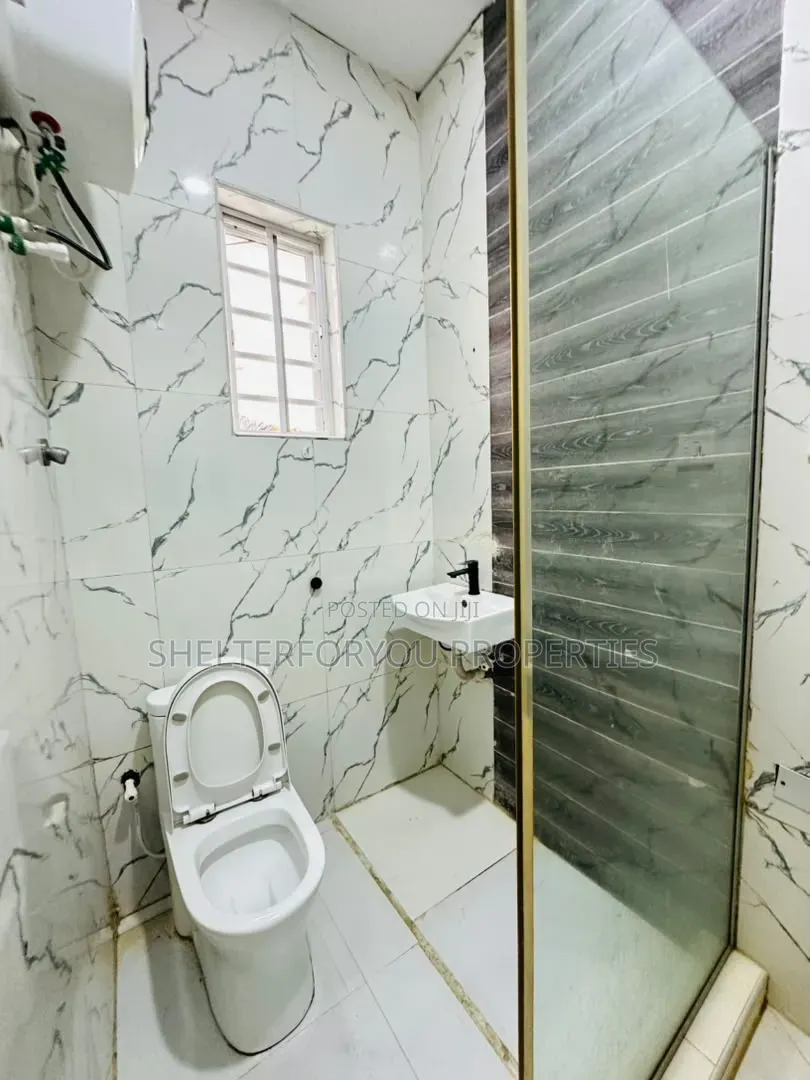 4bdrm Duplex in Lekki Expressway for rent in Lekki Expressway