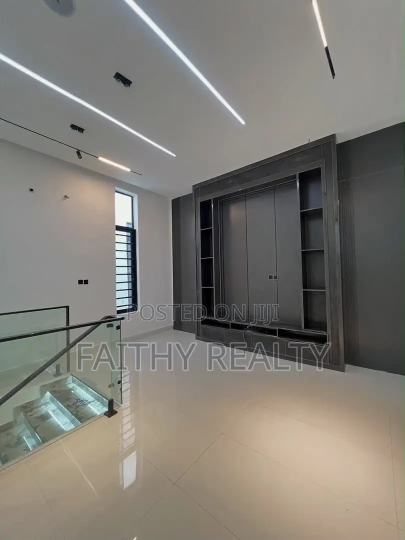 4bdrm Duplex in Orchid, Lekki for sale in Lekki