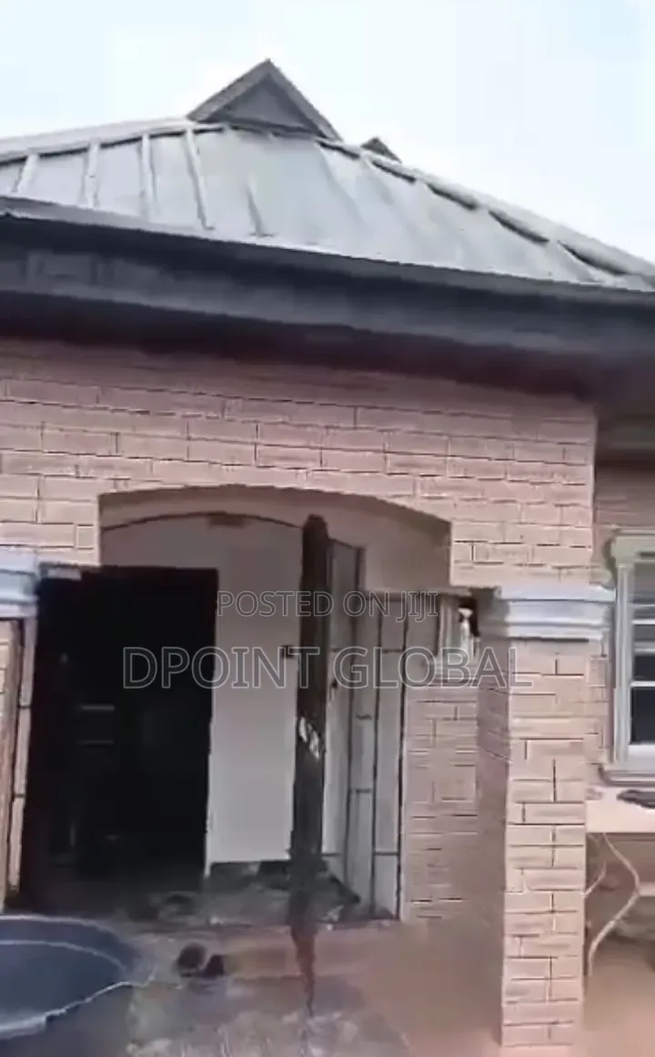 2bdrm Bungalow in Not Estate, Egbeda for sale in Egbeda