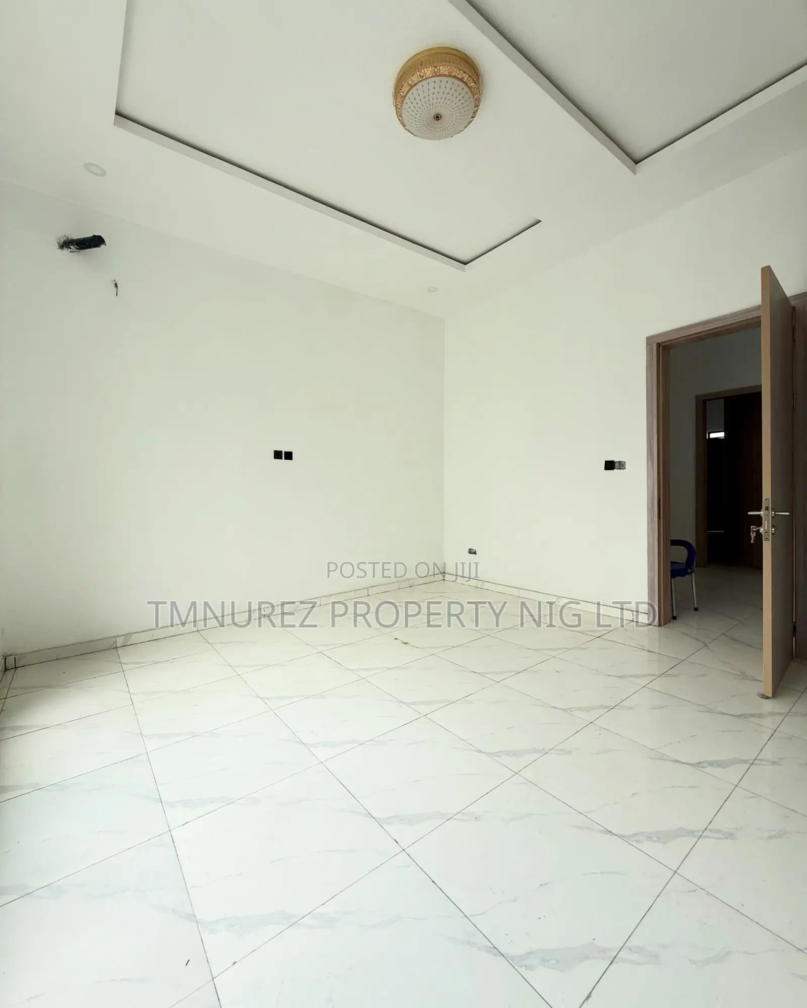 4bdrm Duplex in Ikota for rent in Ikota