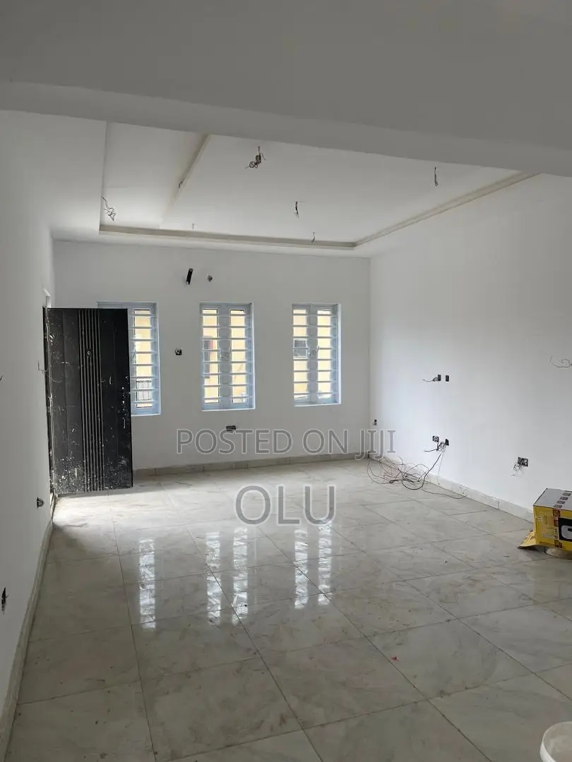 Furnished 3bdrm Block of Flats in Opebi Ikeja Lagos for sale in Opebi