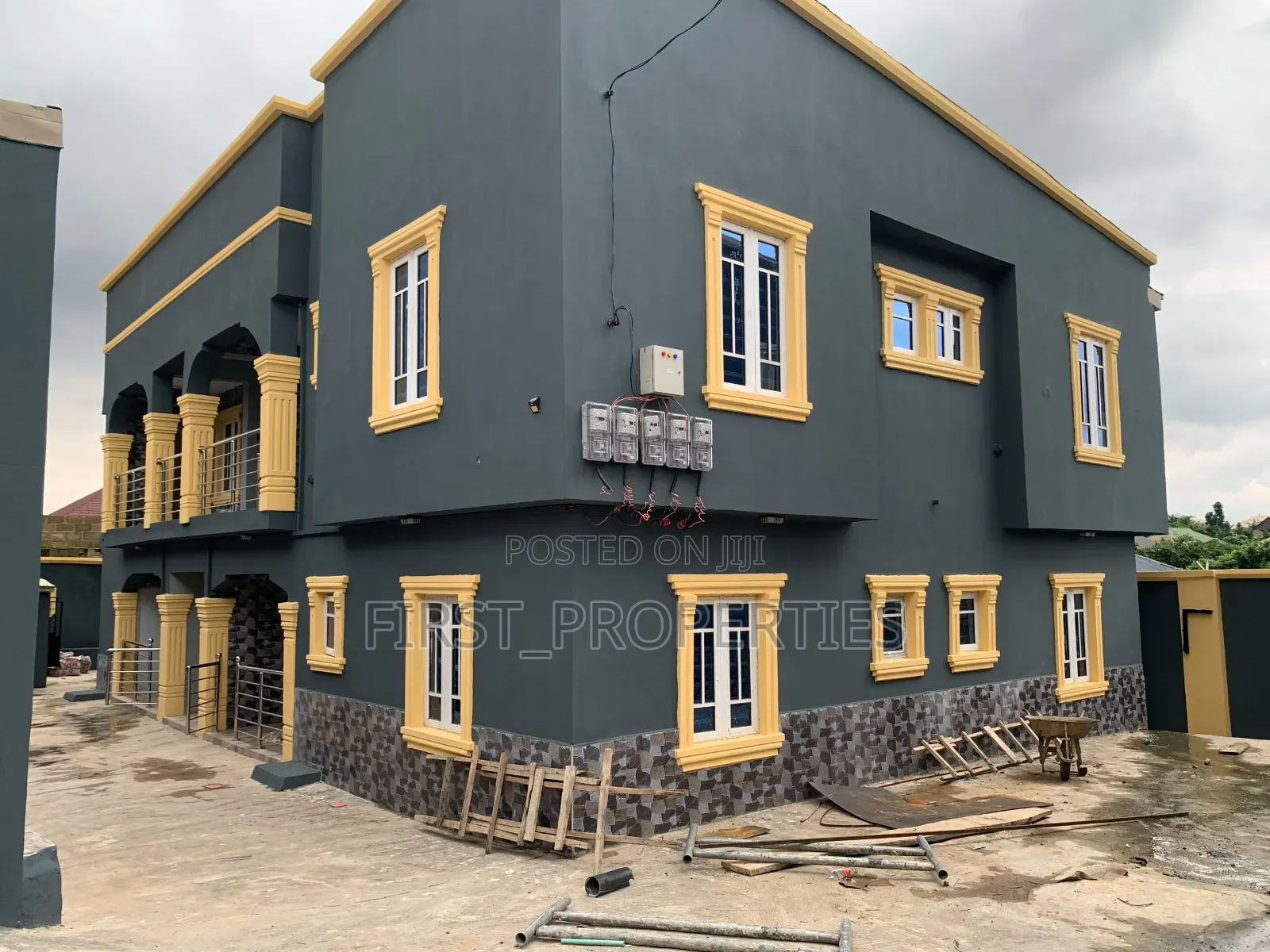 Furnished 3bdrm Block of Flats in Around Centre, Ibadan for rent in Ibadan