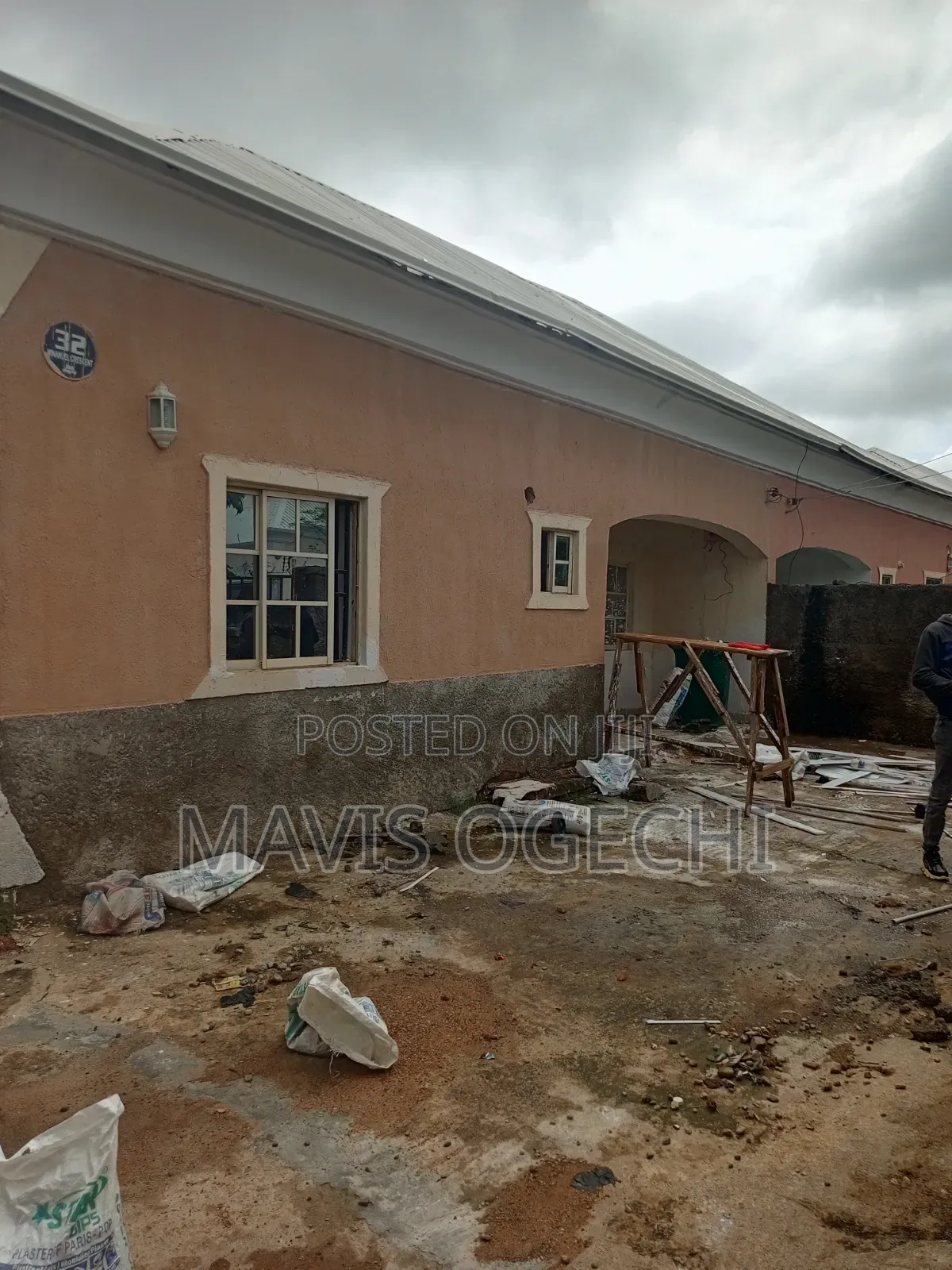 Furnished 3bdrm Bungalow in Becky 2 Garden, Karu for rent in Karu