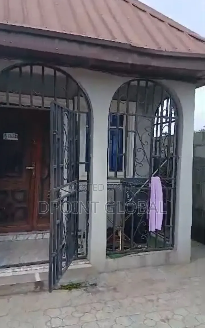 2bdrm Bungalow in N, Abule Egba for sale in Abule Egba