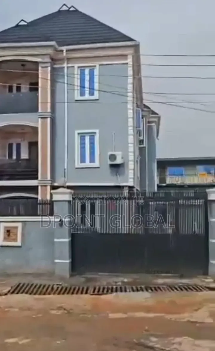 12bdrm Block of Flats in In Estate, Oregun for sale in Oregun
