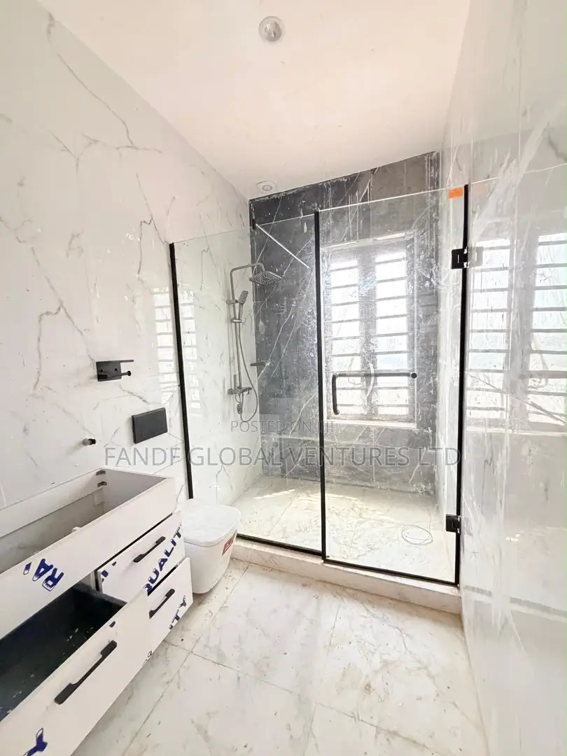 4bdrm Duplex in Ikeja GRA for sale in Ikeja GRA