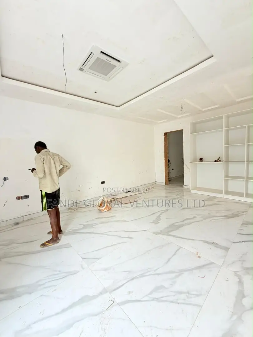 4bdrm Duplex in Ikeja GRA for sale in Ikeja GRA