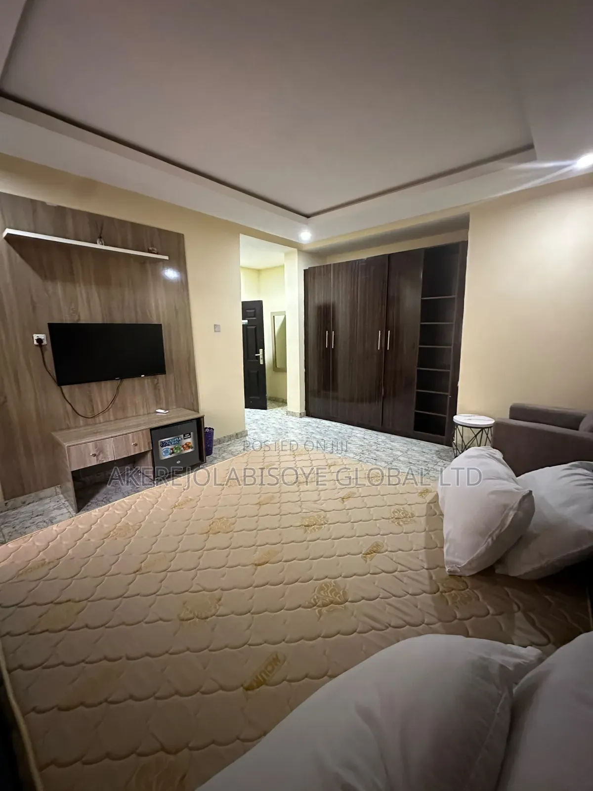 Furnished 3bdrm Apartment in In An Estate Around for rent in Life Camp